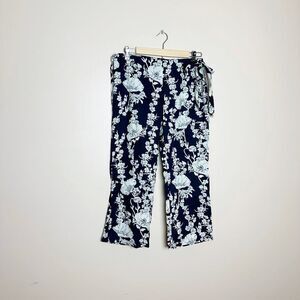 CLEARANCE! J. Crew Floral Tie-Waist Cropped Pants Size S EUC